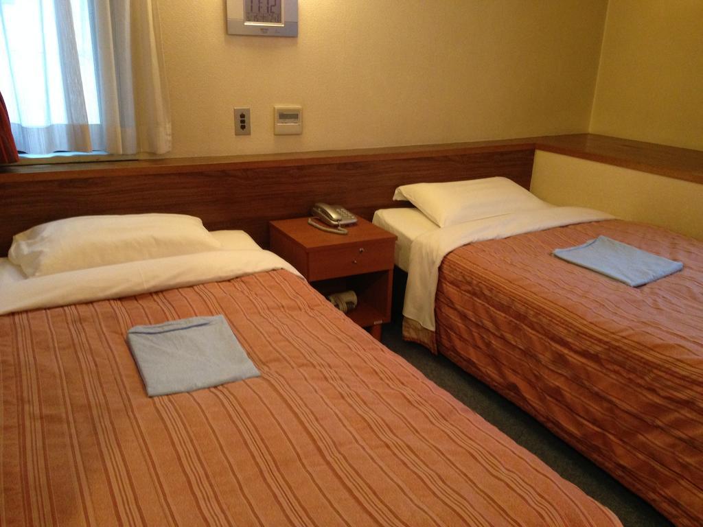 Tourist Hotel Tokyo Room photo